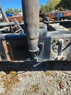 Peterbilt 389 Cab Mount