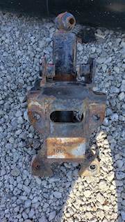 Peterbilt 579 Cab Mount