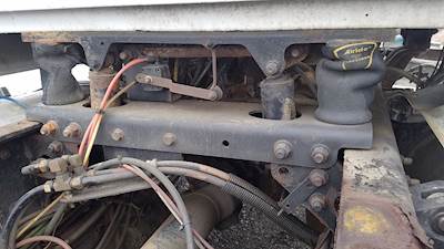 Sterling LT8500 Cab Mount