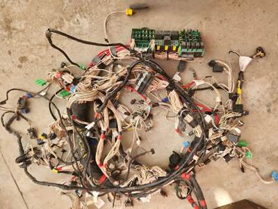 Volvo VNL Cab Wiring Harness