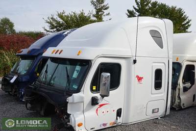 Freightliner Cascadia 125 Cab Assembly