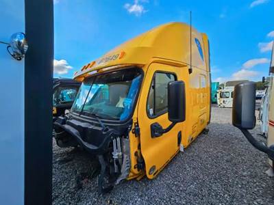 Freightliner Cascadia 125 Cab Assembly
