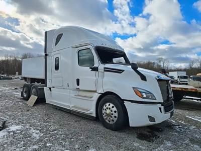 Freightliner Cascadia 126 Cab Assembly