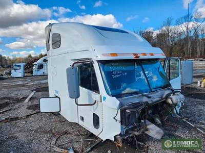 Freightliner ST120 Cab Assembly