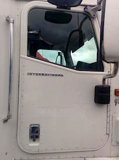 International 9200i Cab Assembly