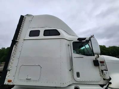 International 9200i Cab Assembly