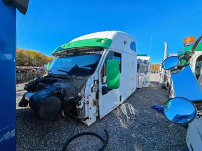 Kenworth T2000 Cab Assembly