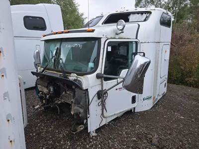 Kenworth T660 Cab Assembly