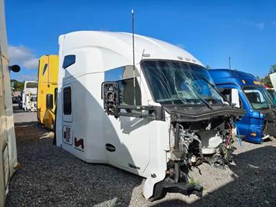 Kenworth T680 Cab Assembly