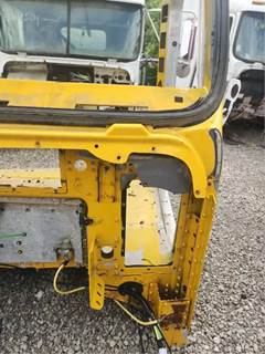 Kenworth T800 Cab Assembly