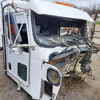 Kenworth T800 Cab Assembly