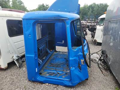 Mack Granite GU813 Cab Assembly for a 2015 Mack GU813