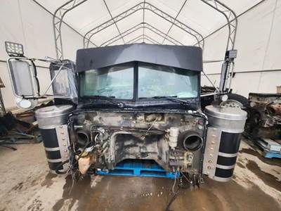 Peterbilt 379 Cab Assembly