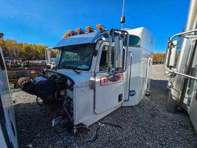Peterbilt 386 Cab Assembly