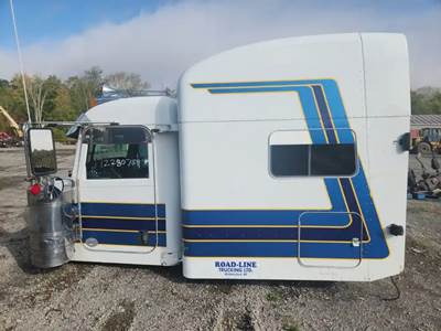 Peterbilt 389 Cab Assembly