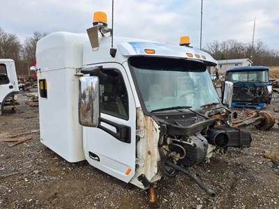 Peterbilt 579 Cab Assembly