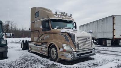 Volvo VNL Cab Assembly