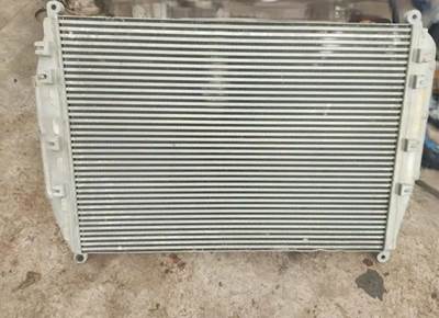 Freightliner Cascadia 126 Charge Air Cooler (ATAAC)