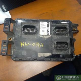 Eaton-Fuller F016E318B MXP Chassis Control Module for a 2018 Kenworth T880