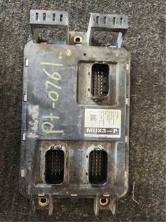 Eaton-Fuller FO-18E318B Chassis Control Module for a 2018 Peterbilt 567