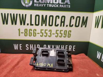 Eaton-Fuller RTLO18918B Chassis Control Module for a 2016 Peterbilt 567