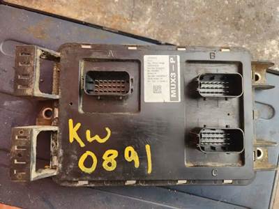 Eaton-Fuller RTLO20918B Chassis Control Module for a 2024 Kenworth W900