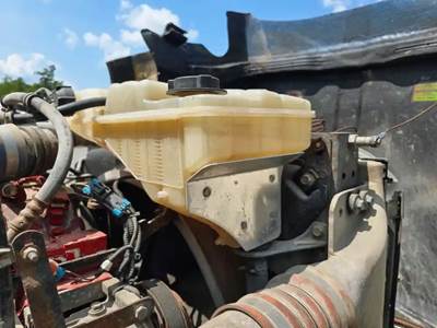 Kenworth T800 Coolant Reservoir