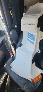 Freightliner Cascadia 126 Cowl