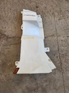 Freightliner Cascadia 126 Cowl