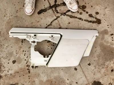 Isuzu NPR HD Cowl for a 2009 Isuzu NPR-HD