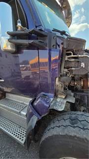 Kenworth T880 Cowl