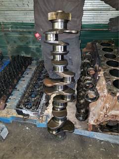 Detroit DD15 Crankshaft for a 2013 Freightliner Cascadia 125