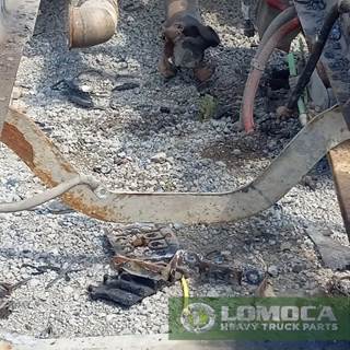 Freightliner Cascadia 125 Crossmember