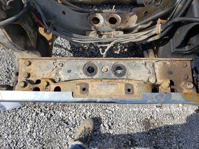 Freightliner FLD120SD Crossmember