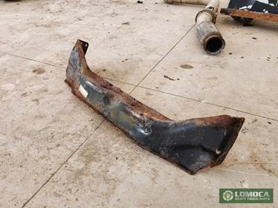 Freightliner M2 106 Crossmember