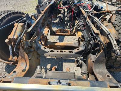 International HX620 Crossmember