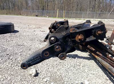 Kenworth T800 Crossmember