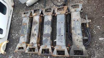 Peterbilt 335 Crossmember