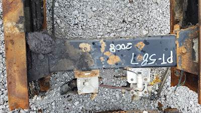 Peterbilt 367 Crossmember