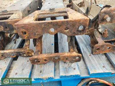 Peterbilt 389 Crossmember