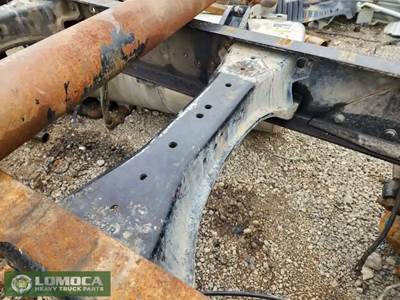 Peterbilt 567 Crossmember