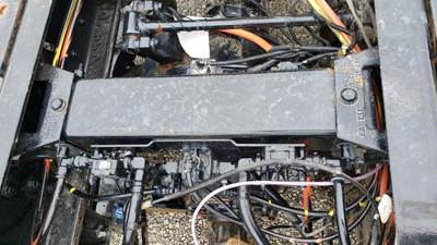 Peterbilt 579 Crossmember