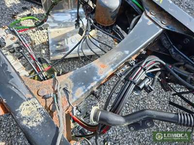 Volvo VNL Crossmember