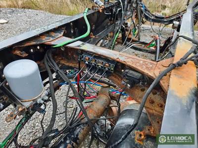 Volvo VNL Crossmember