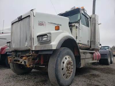 Western Star 4900FA Crossmember