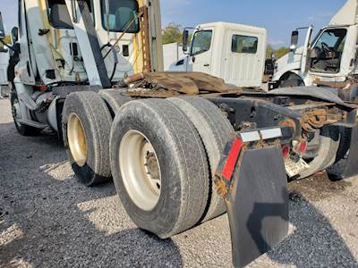 Dana-Spicer DS404 Cutoff for a 2012 Freightliner Cascadia 125
