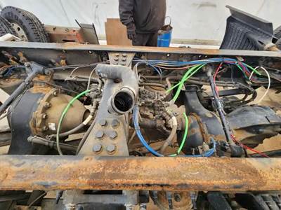 Detroit Cutoff for a 2019 Freightliner Cascadia 126