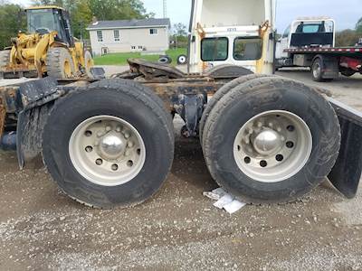 Meritor-Rockwell MT4014X Cutoff for a 2013 Freightliner Cascadia 125