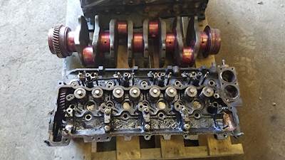 Isuzu 4HE1XS Cylinder Head for a 2001 GMC W5500