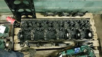 Volvo VED13 Cylinder Head for a 2012 Volvo VNL